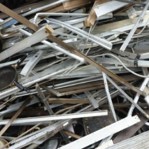 アルミサッシ（ビス付）